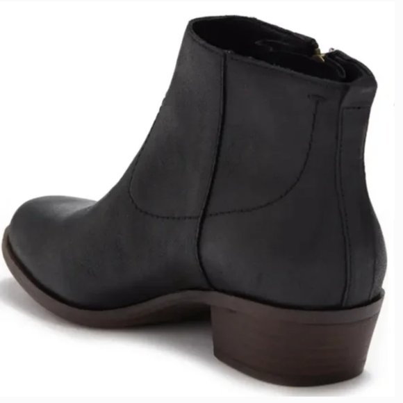 NWT Lucky Brand Leather Blandre Round Toe Zip Up Ankle Boots Black & Brown 7.5 - Picture 3 of 13